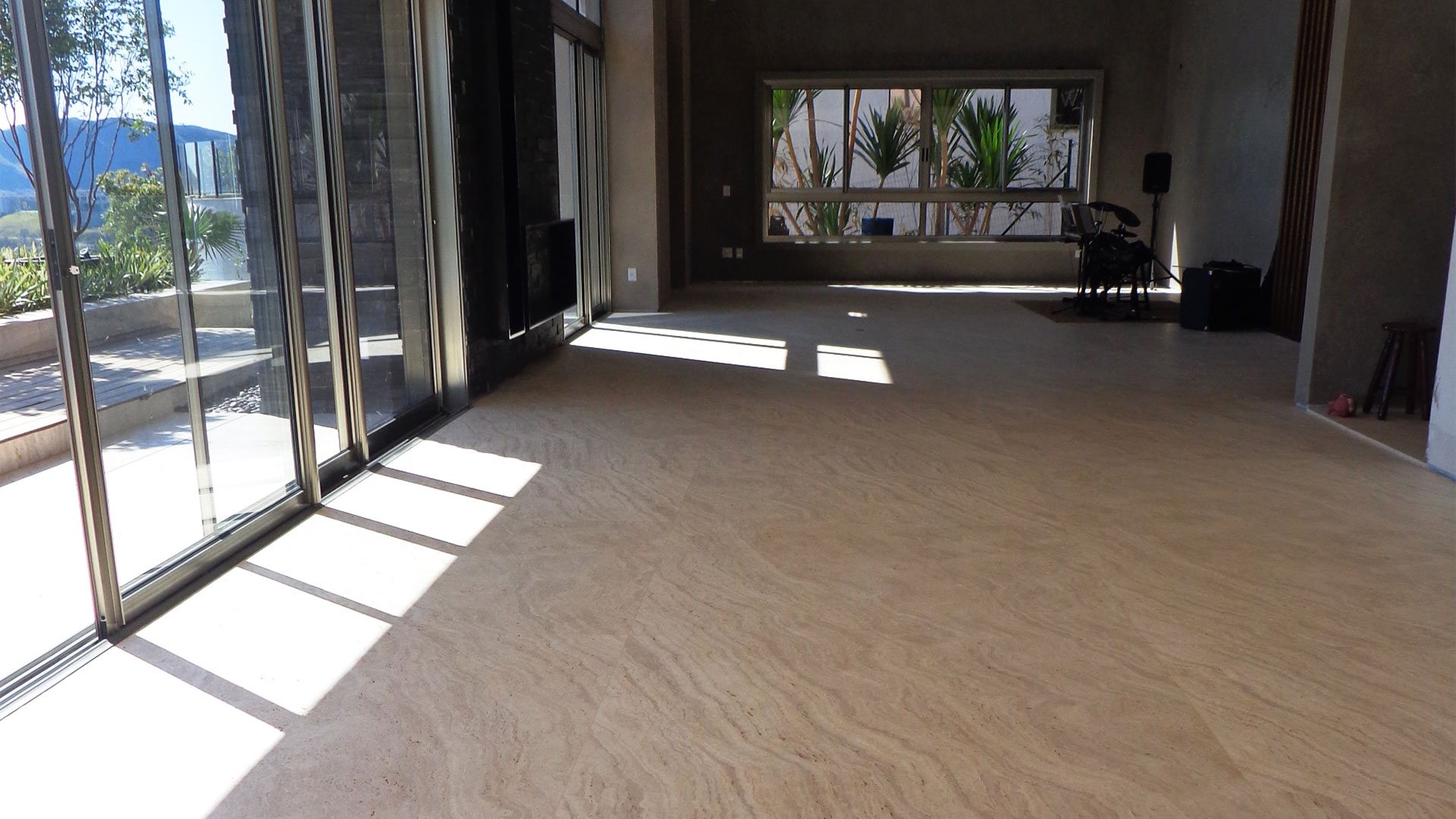 Piso-em-Marmore-travertino-romano-1